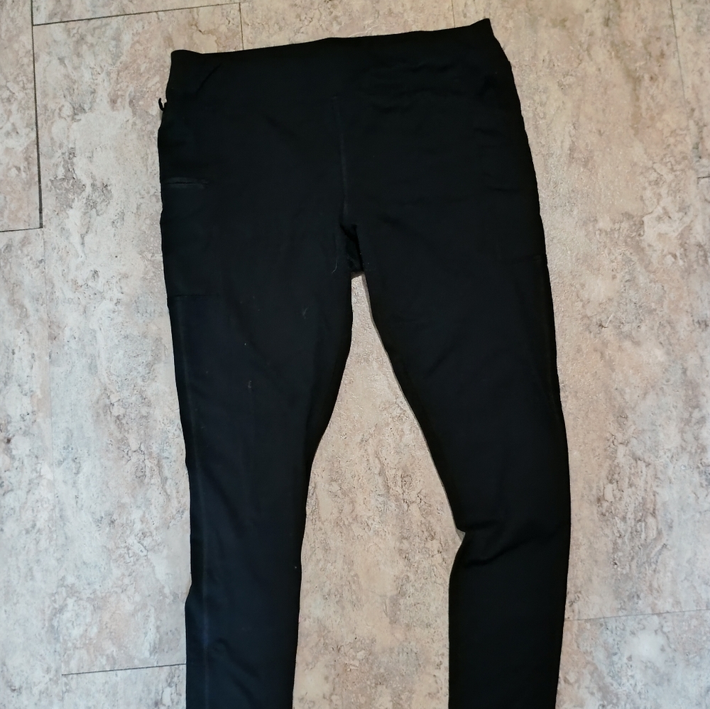 Carhartt Black Leggings.